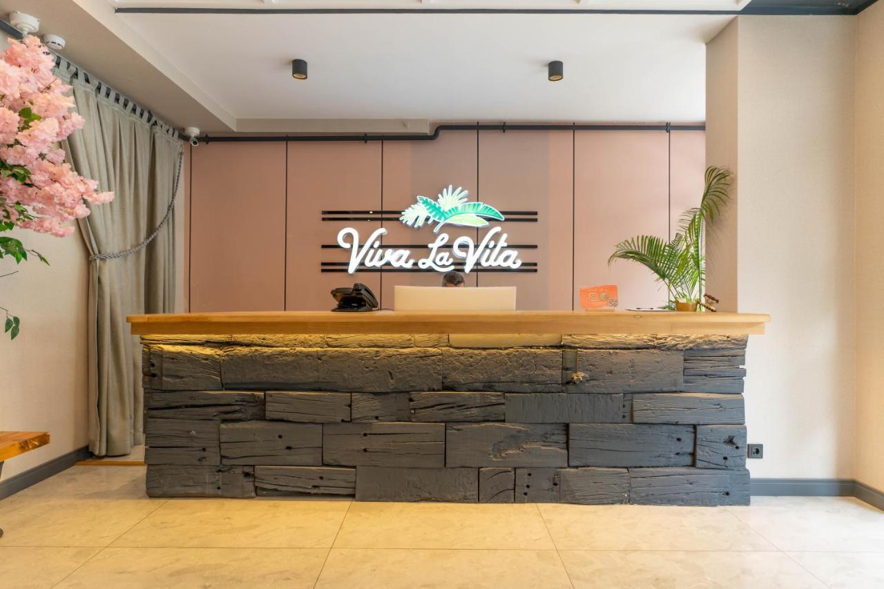 Viva La Vita Hotel İzmir Eksteriør bilde